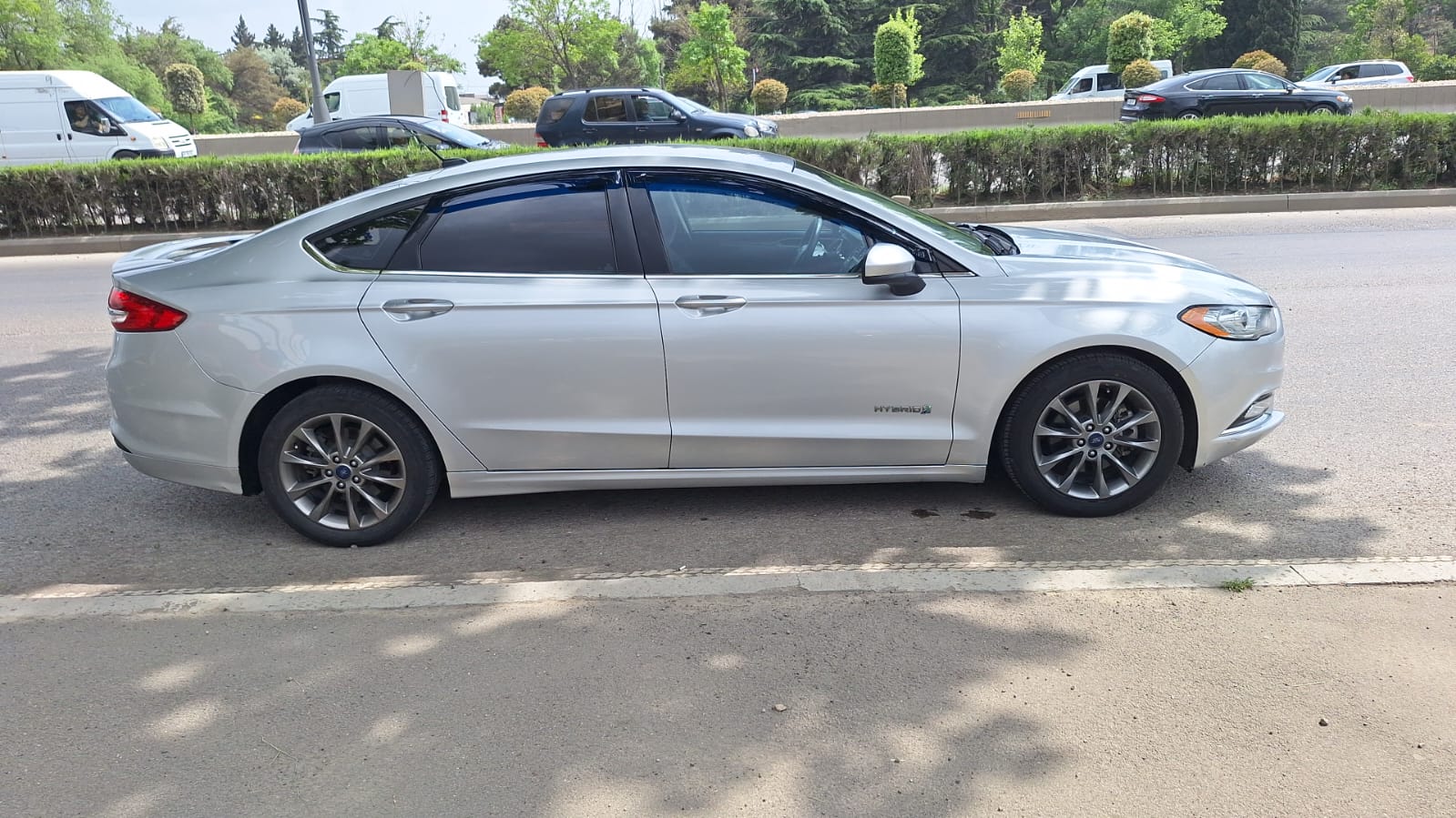 Ford Fusion Se Hybrid