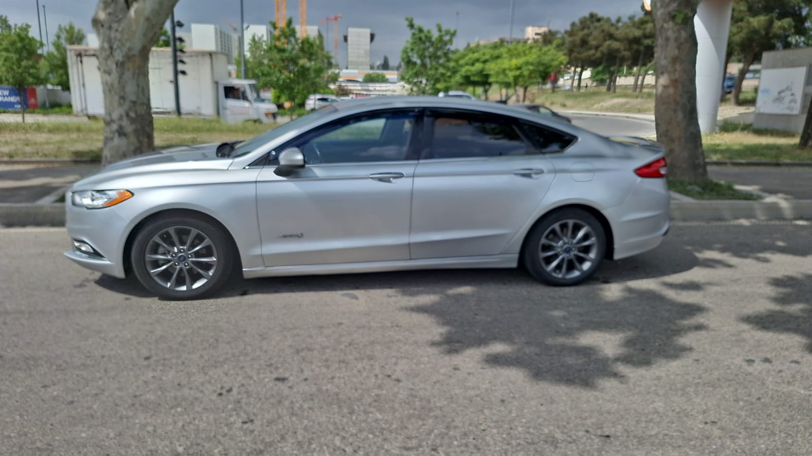 Ford Fusion Se Hybrid