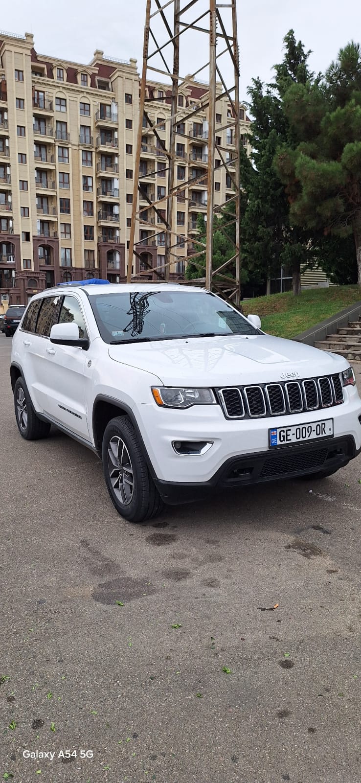 Jeep Grand Cherokee Laredo